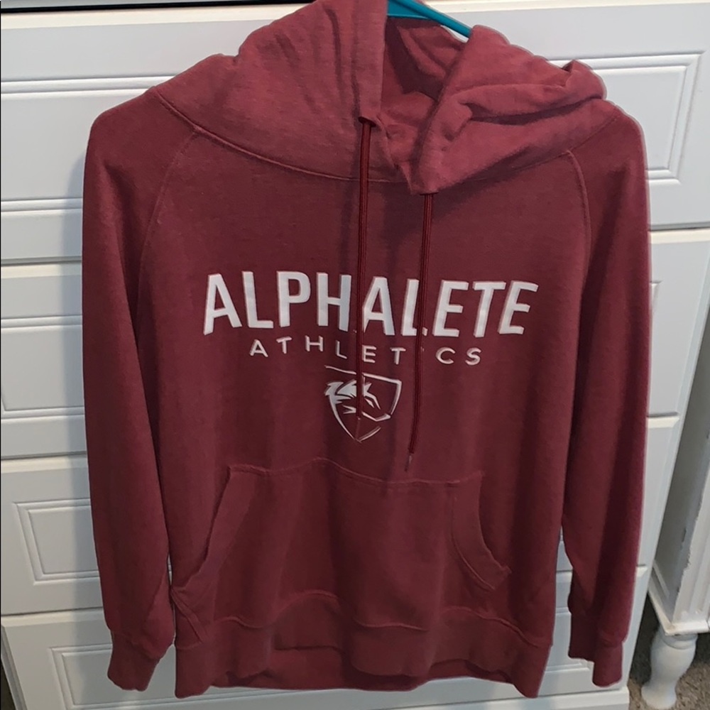 ALPHALETE hoodie medium